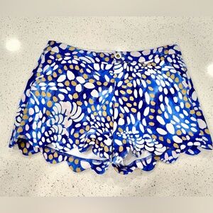 Lilly Pulitzer Buttercup Scallop-Hem Women's Shorts size 8 EUC blue pink